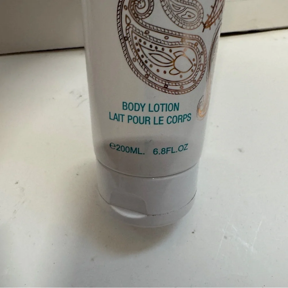 Nanette Lepore Perfumed Body Lotion 6.8 OZ